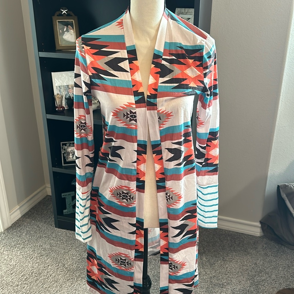 Aztec print long sleeve, super soft